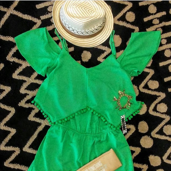 19 Cooper anthropology Romper PomPom detail Resort/Cruise BNWT - Picture 3 of 3